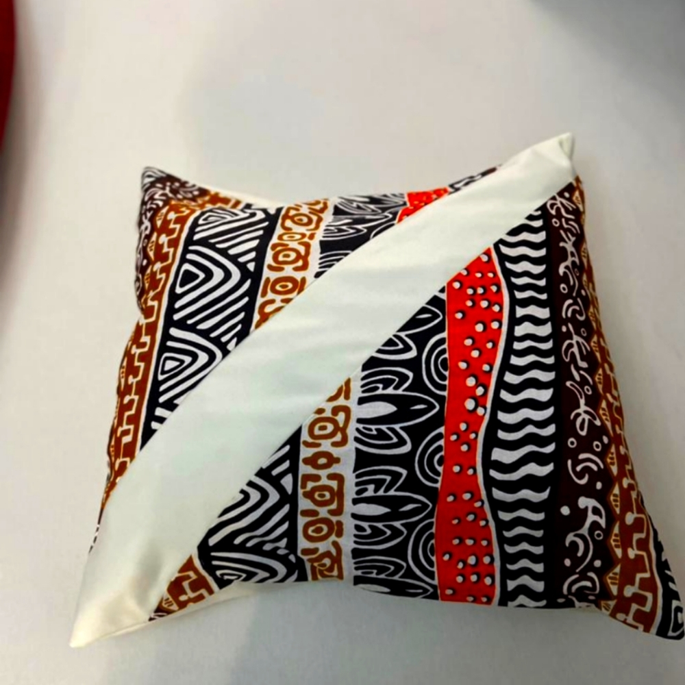 African Print Pillow Cover with Hidden Zipper Size 21x 21